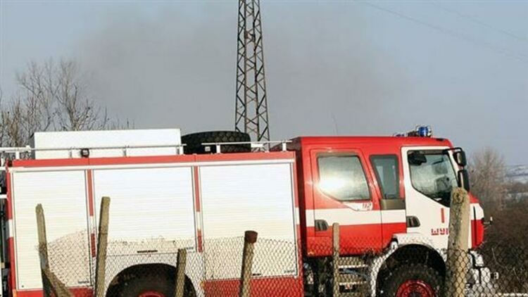 Пожарите не секват в жегата,три пламнаха вчера в областта