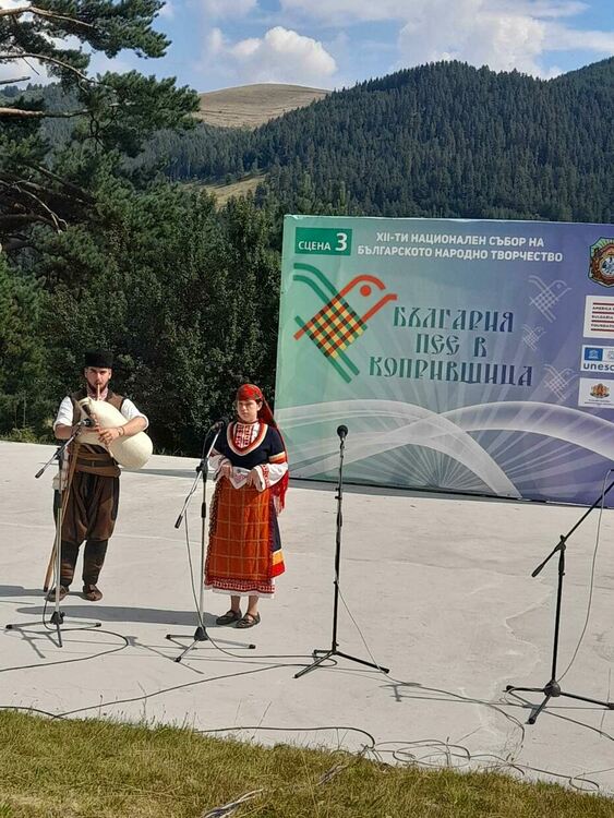 Общо 15 медала за самодейците от Смолянско на Националния събор в Копривщица