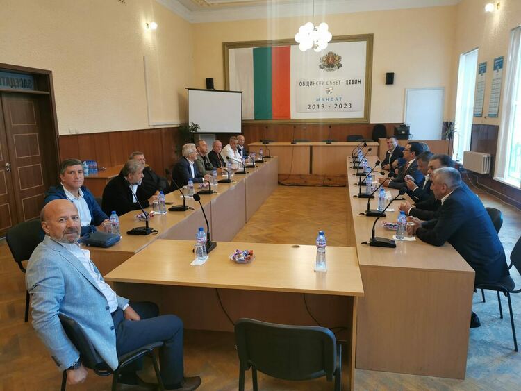 Кметът Здравко Иванов посрещна гости от Турция за празника на Девин и минералната вода 