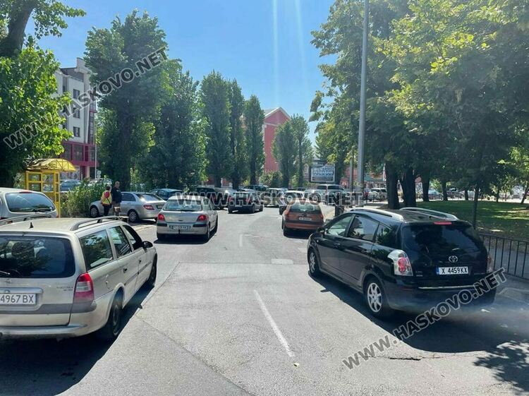 Отново задръствания в центъра на Хасково в началото на седмицата