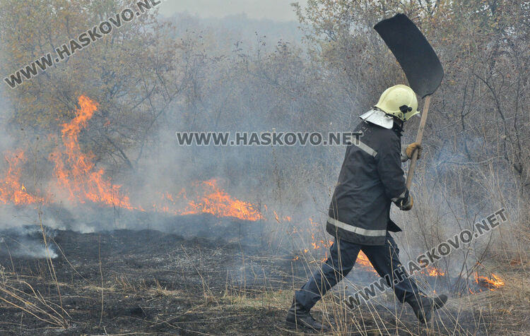 5000 дка изпепели пожарът край Васково и Оряхово, локализираха го