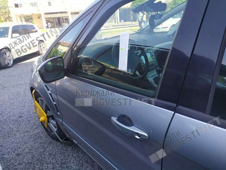 Съветниците от ГЕРБ искат от кмета спешна дискусия за Синята зона