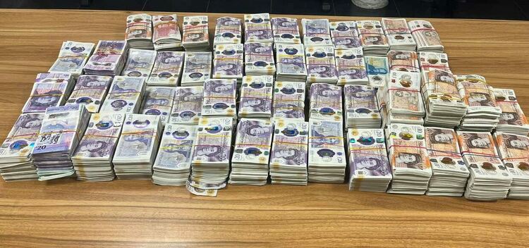  Недекларирана валута с левова равностойност над 950 000 лева откриха на МП Капитан Андреево