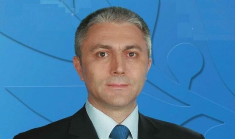  Мустафа Карадайъ