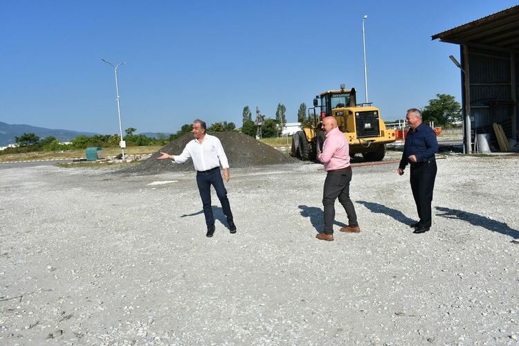 Асеновградското депо за строителни и битови отпадъци с две нови машини