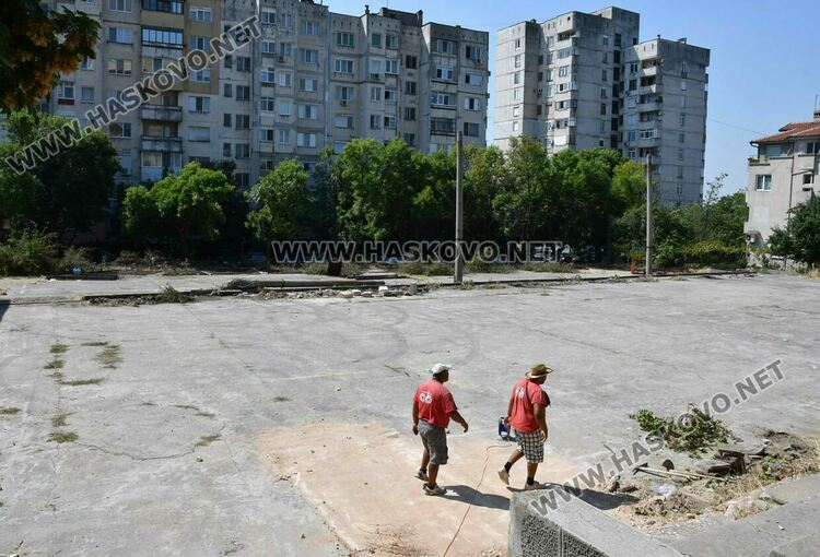 Две училища в Хасково ще са с нови игрища за спорт