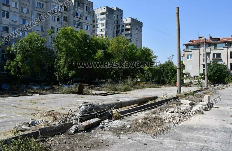 Две училища в Хасково ще са с нови игрища за спорт