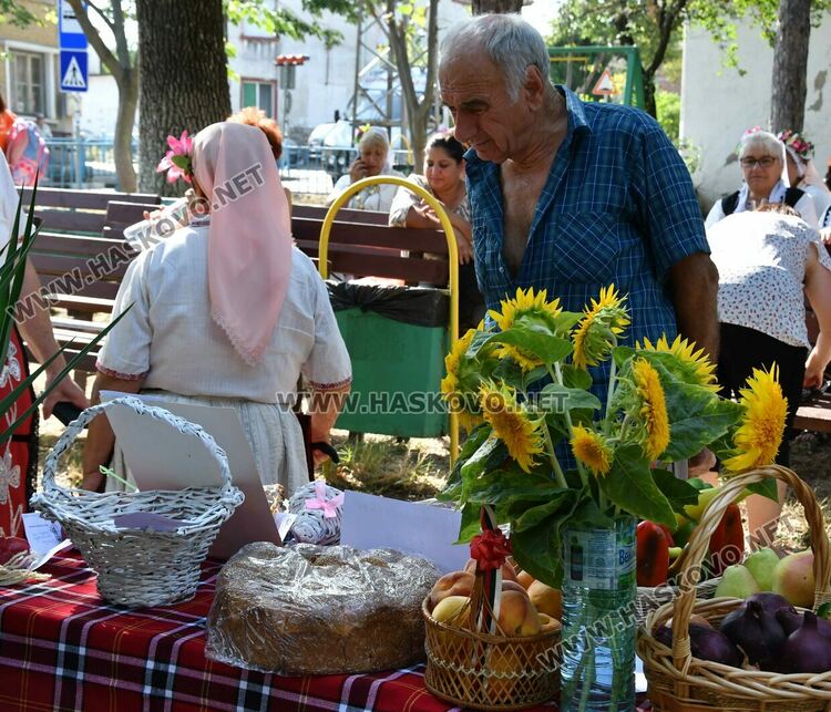 Показаха даровете на природата в Празник на плодородието