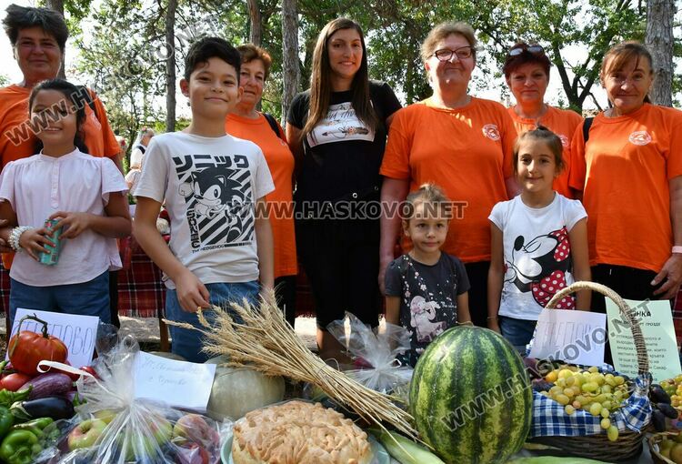Показаха даровете на природата в Празник на плодородието