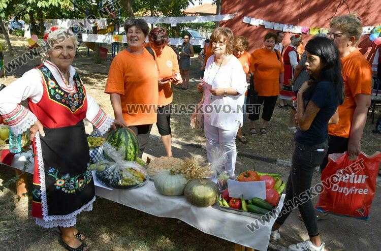 Показаха даровете на природата в Празник на плодородието