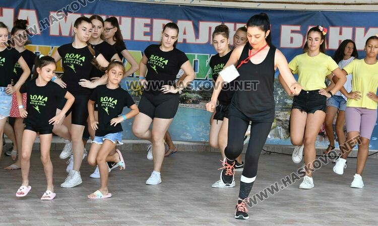 За първи път организираха фестивал на изкуствата „Жива вода“