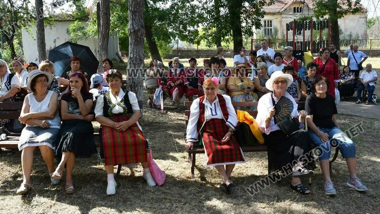 Показаха даровете на природата в Празник на плодородието