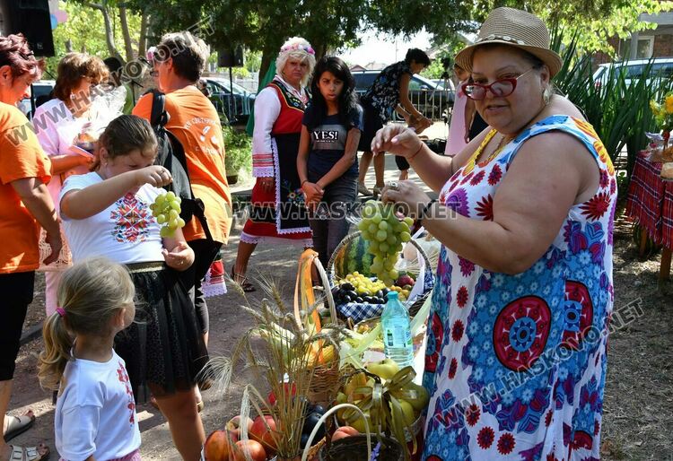 Показаха даровете на природата в Празник на плодородието
