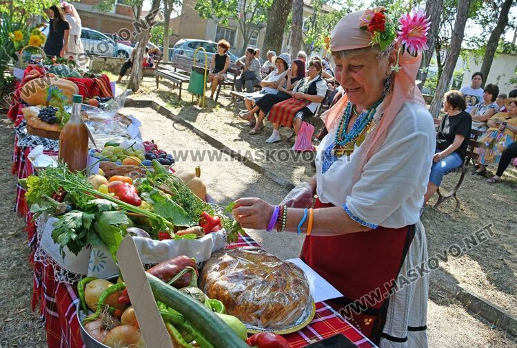 Показаха даровете на природата в Празник на плодородието