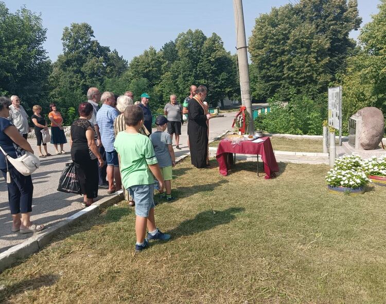 В Брягово откриха паметник на Освобождението