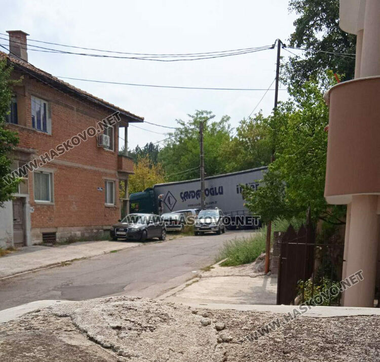 Пускат ежедневни патрули в квартал „Македонски“ заради сигнали за тормоз от тежки камиони