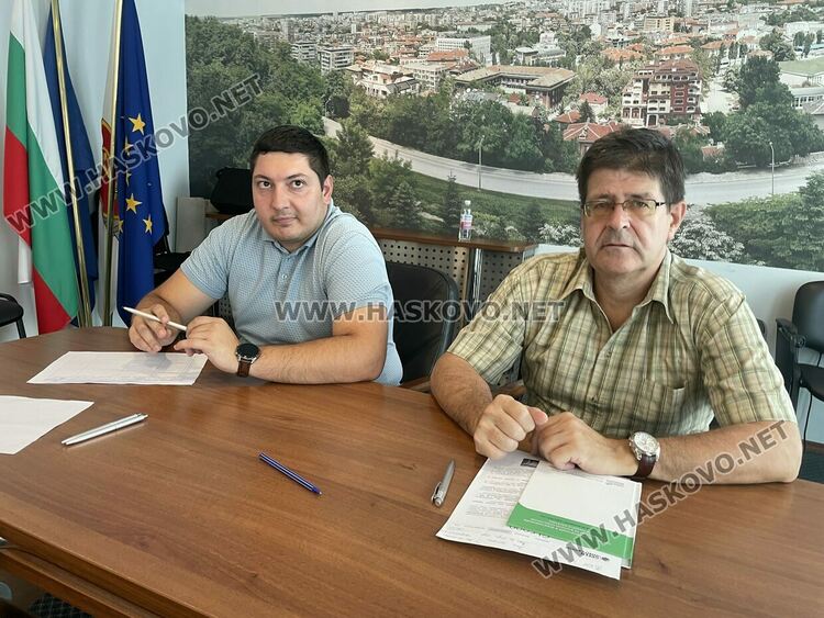 Засаждат 500 люляка на „Ямача“, инсталират слънчеви системи в 8 детски градини