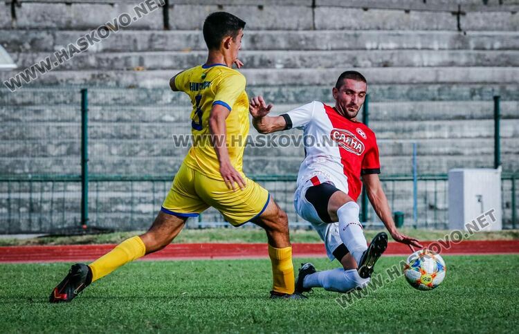 „Саяна Хасково” разгроми „Димитровград” по пътя към финала за Купата на България