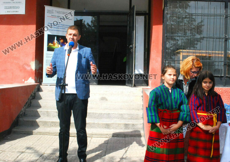 Монтираха близо 1200 улични лампи във Въгларово, Гарваново, Клокотница и „Болярово“