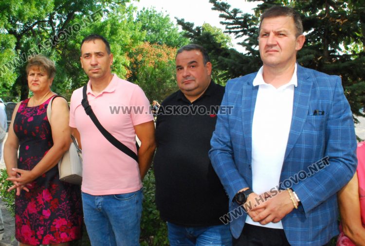 Монтираха близо 1200 улични лампи във Въгларово, Гарваново, Клокотница и „Болярово“