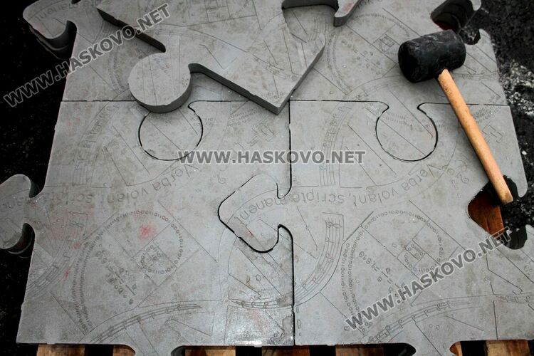 В Свиленград правят тротоари с рециклирани плочки от Хасково