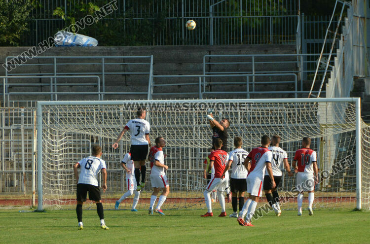 “Саяна Хасково” писа мн. добър 5 на “Борислав”