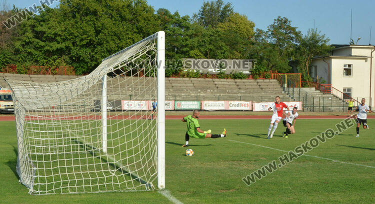 “Саяна Хасково” писа мн. добър 5 на “Борислав”