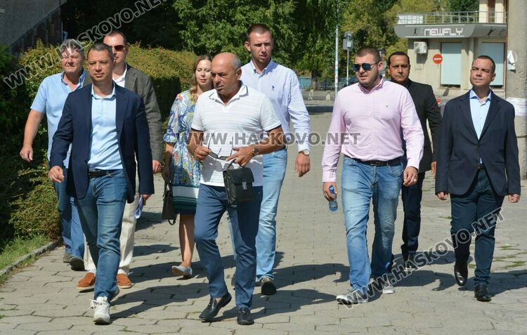 Добрев: Мога да покажа на харвардци къде грешат в сметките за газа, но ще загубим съспенса