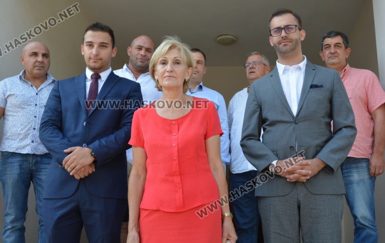 Смиляна Нитова: Ще водим позитивна кампания в защита на нашата платформа и политики