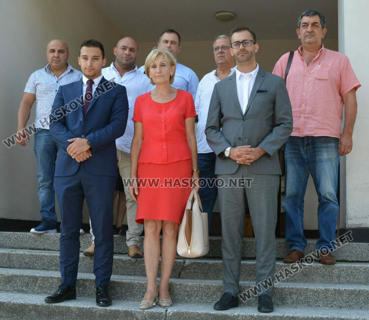 Смиляна Нитова: Ще водим позитивна кампания в защита на нашата платформа и политики