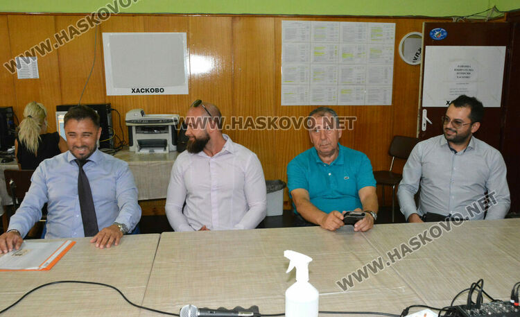 Геодезистът Тихомир Георгиев е водач на листата на „Български възход“ в Хасково