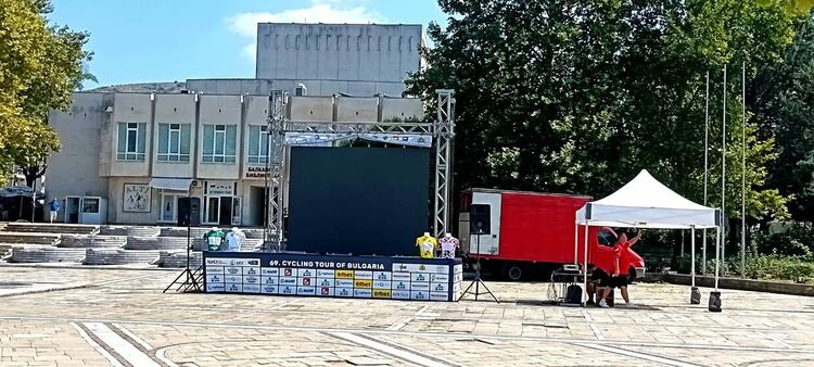 Момчилград в трескава подготовка за финала на Международната колоездачна обиколка на България