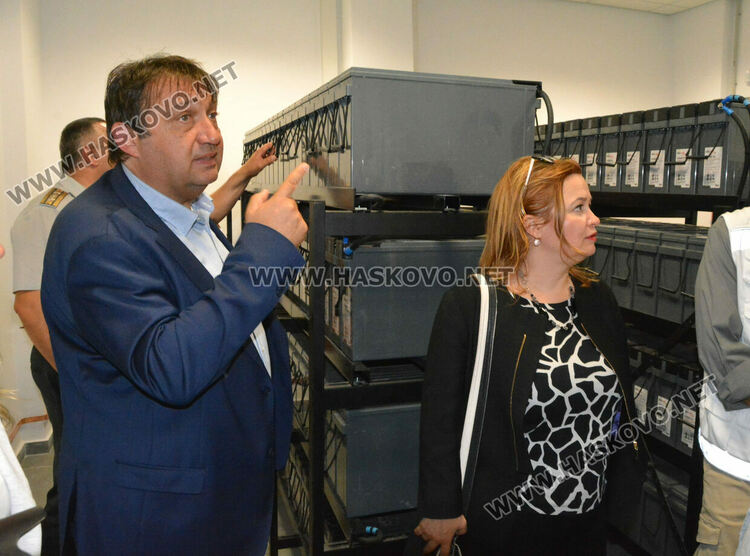 Министърът на МРРБ: Интерконекторът Гърция– България ще бъде пуснат преди 1 октомври