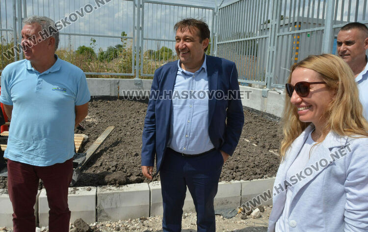 Министърът на МРРБ: Интерконекторът Гърция– България ще бъде пуснат преди 1 октомври