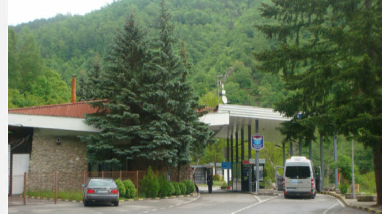 Задържаха мигранти край ГКПП Олтоманци