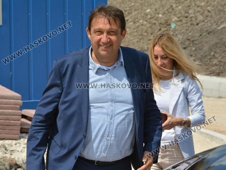 Министърът на МРРБ: Интерконекторът Гърция– България ще бъде пуснат преди 1 октомври