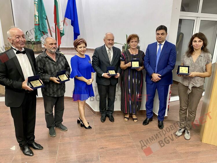 Димитровград ще има собствена пощенска марка за 75-тата си годишнина