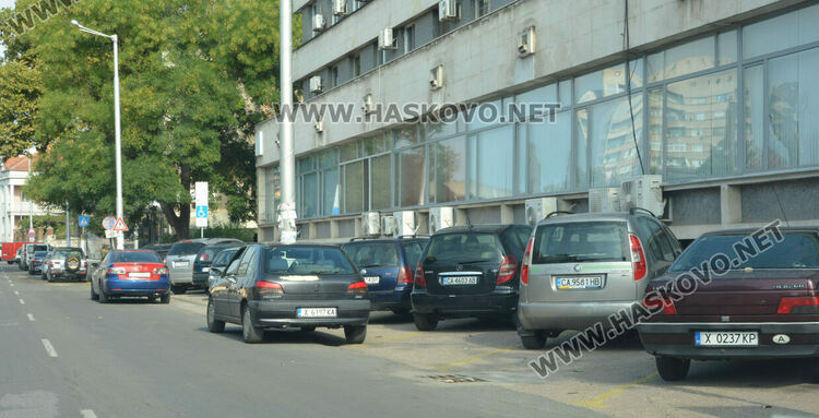 441 безплатни паркоместа в Хасково до 11 септември