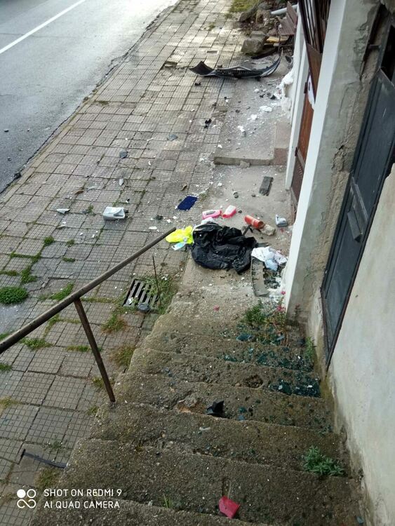 Кола се заби в къща на ул. "Наталия" в квартал Райково