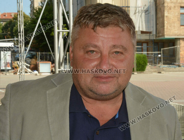 „Изправи се България“ с капания в защита на обикновените хора