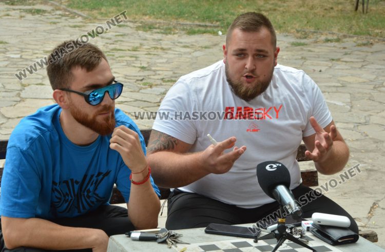 Хасковските рапъри Fipo и Slavchev с първи съвместен проект