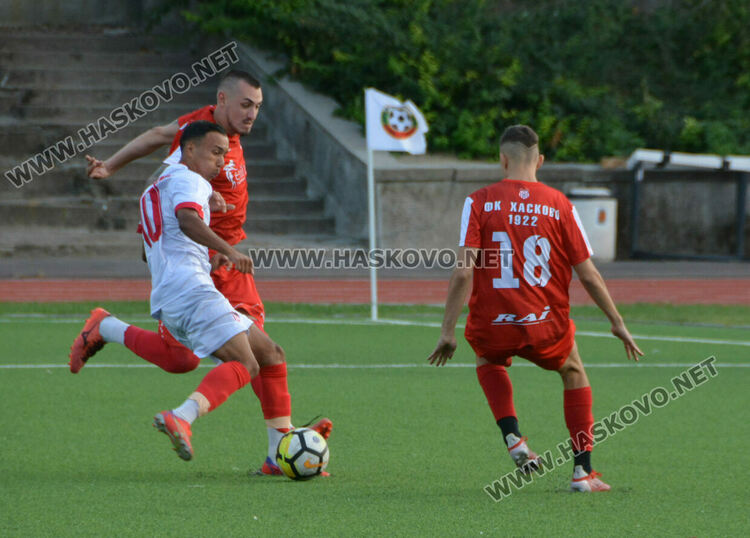Кирчо Крумов донесе победата на „Хасково 1922” в дербито с ОФК „Хасково”