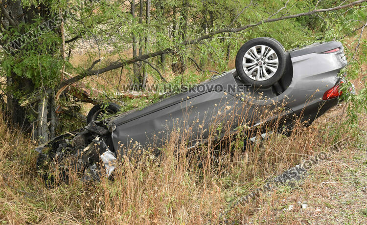 Двама са в болница след катастрофа по пътя между Хасково и Димитровград