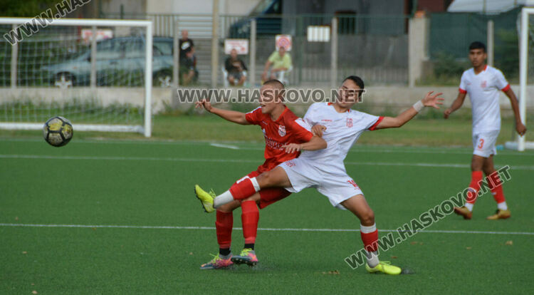 Кирчо Крумов донесе победата на „Хасково 1922” в дербито с ОФК „Хасково”