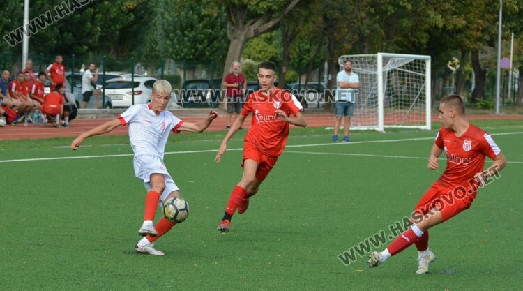 Кирчо Крумов донесе победата на „Хасково 1922” в дербито с ОФК „Хасково”