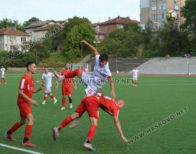 Кирчо Крумов донесе победата на „Хасково 1922” в дербито с ОФК „Хасково”