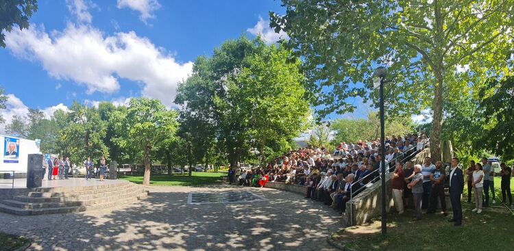 ДПС - Момчилград откри предизборната си кампания в парк "Нури Адалъ"