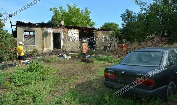 Къща изгоря в Тракиец