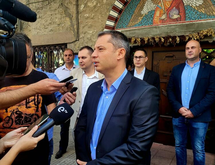 Делян Добрев: Безхаберниците, които ни управляваха година и половина, доведоха държавата до състояние, от което и най-способните трудно ще я измъкнат 