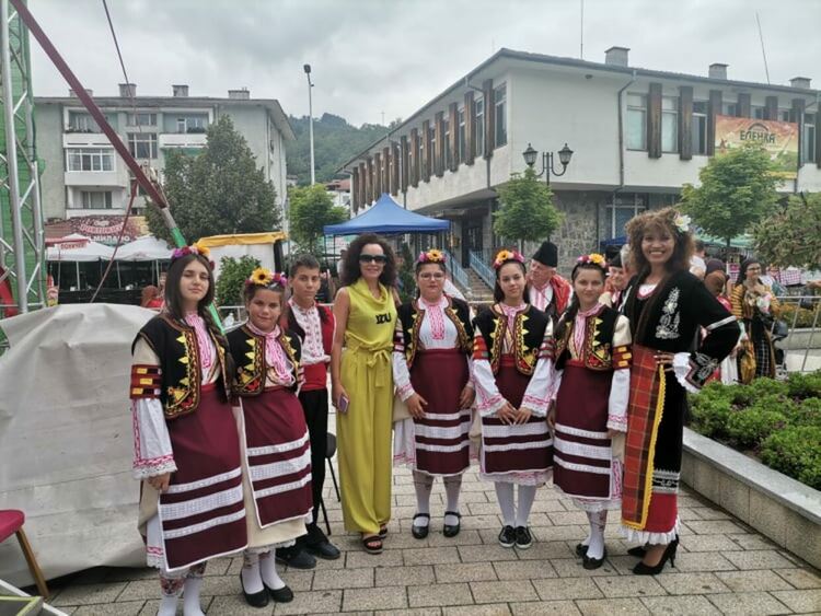 Изпълнителите на „Йовков“ отличени на 21-вото издание на Националния фолклорен фестивал в Неделино